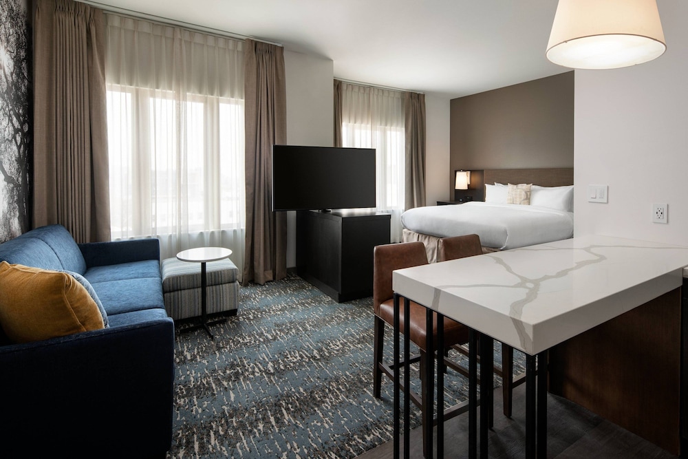 Residence Inn by Marriott Los Angeles Glendale 35/50