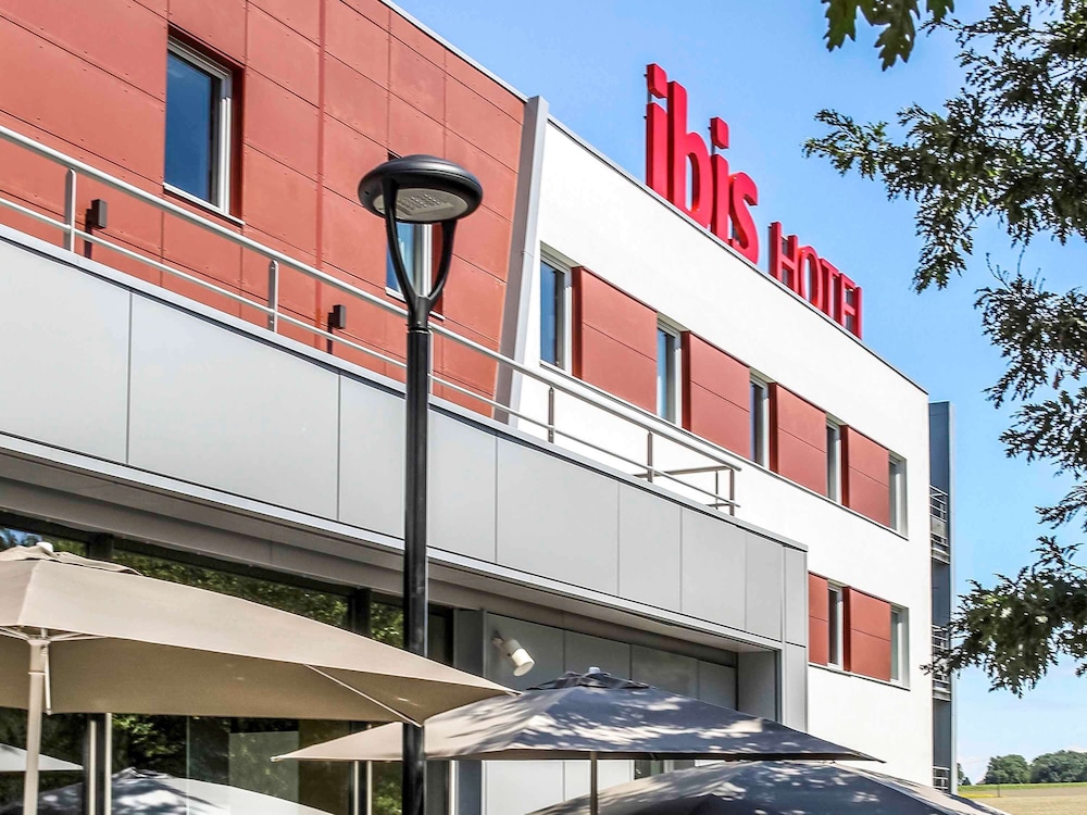 Ibis Saint Genis Pouilly Geneve 6/45