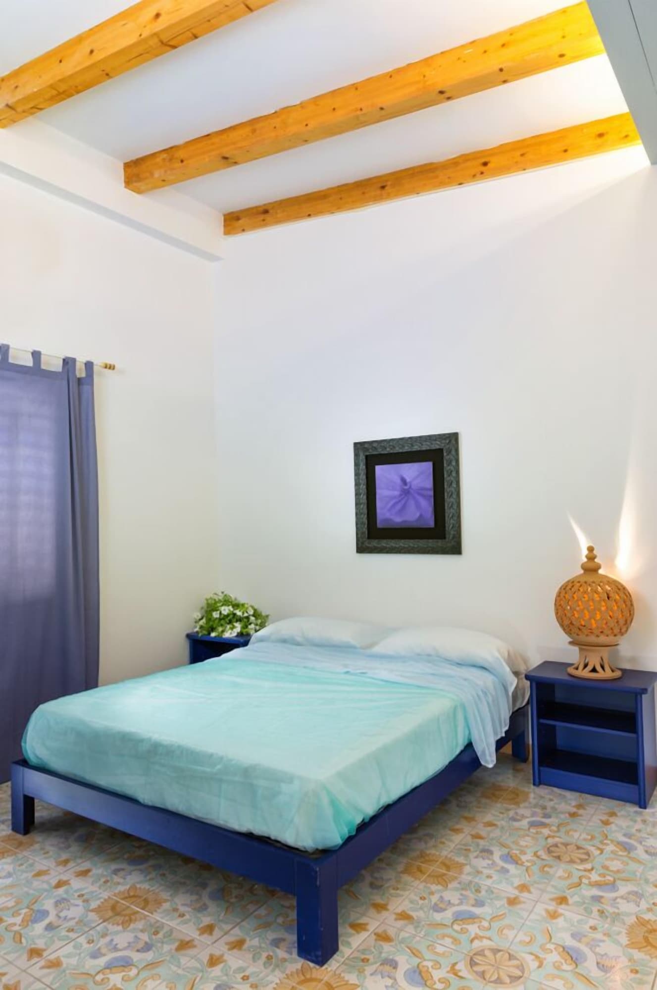 1 BEDROOM, APARTMENT, PATIO