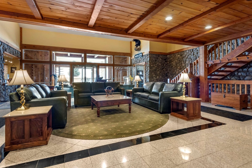 Mountain Edge Suites at Sunapee, an Ascend Collection Hotel 53/69