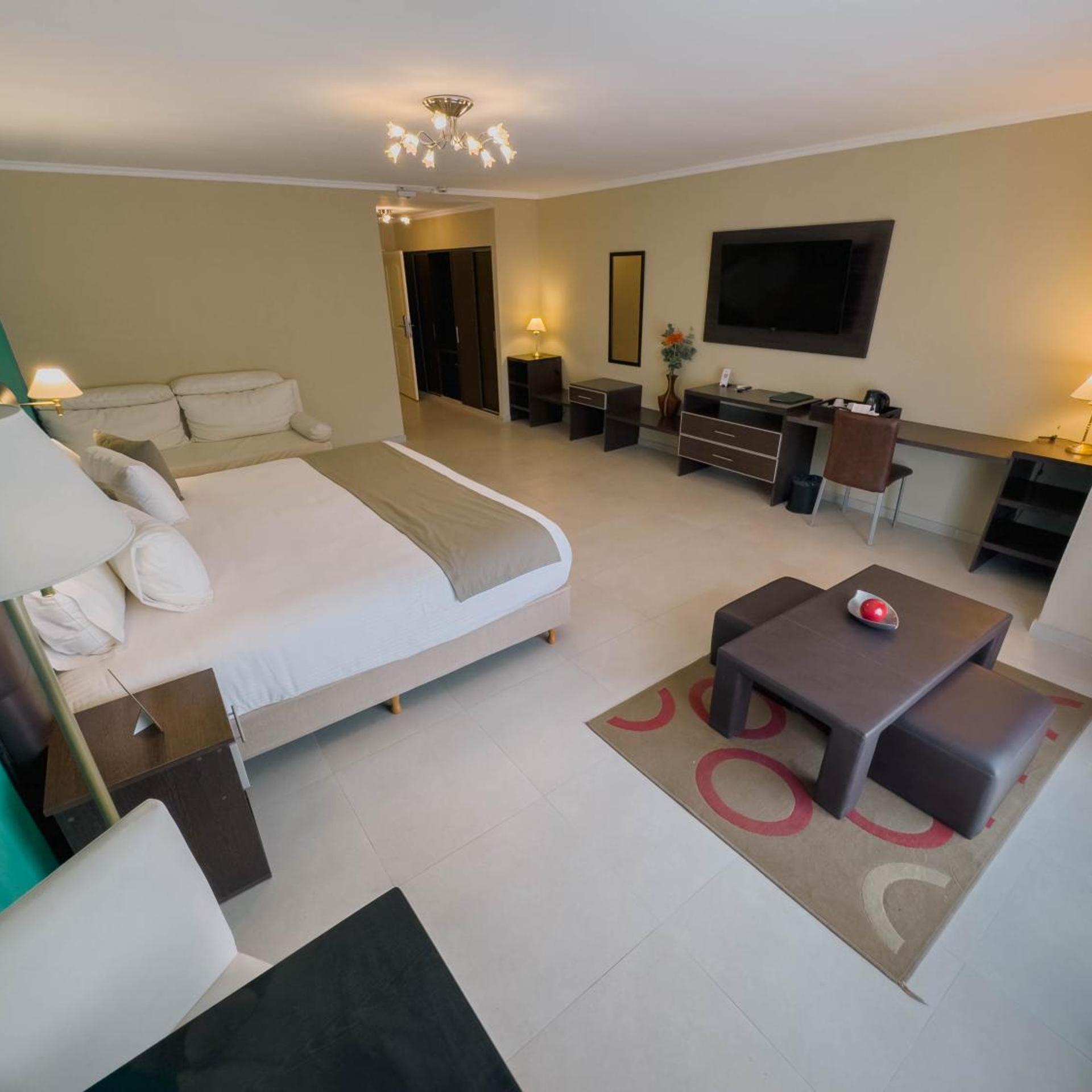 Alto Verde Suites and Apart 14/50