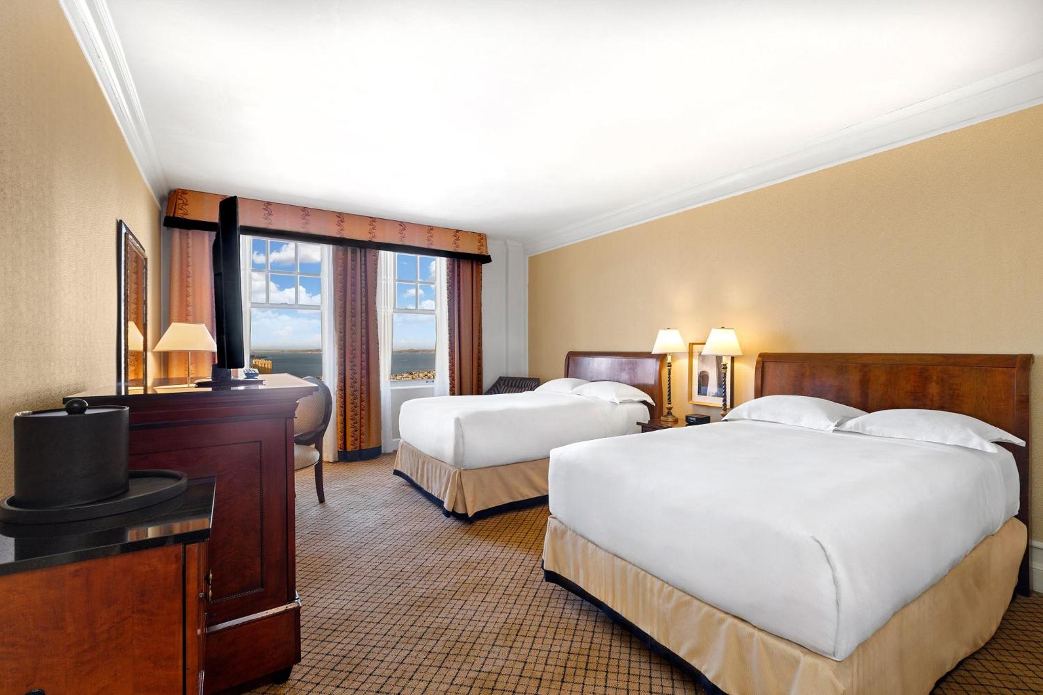 Room, 2 Double Beds, City View