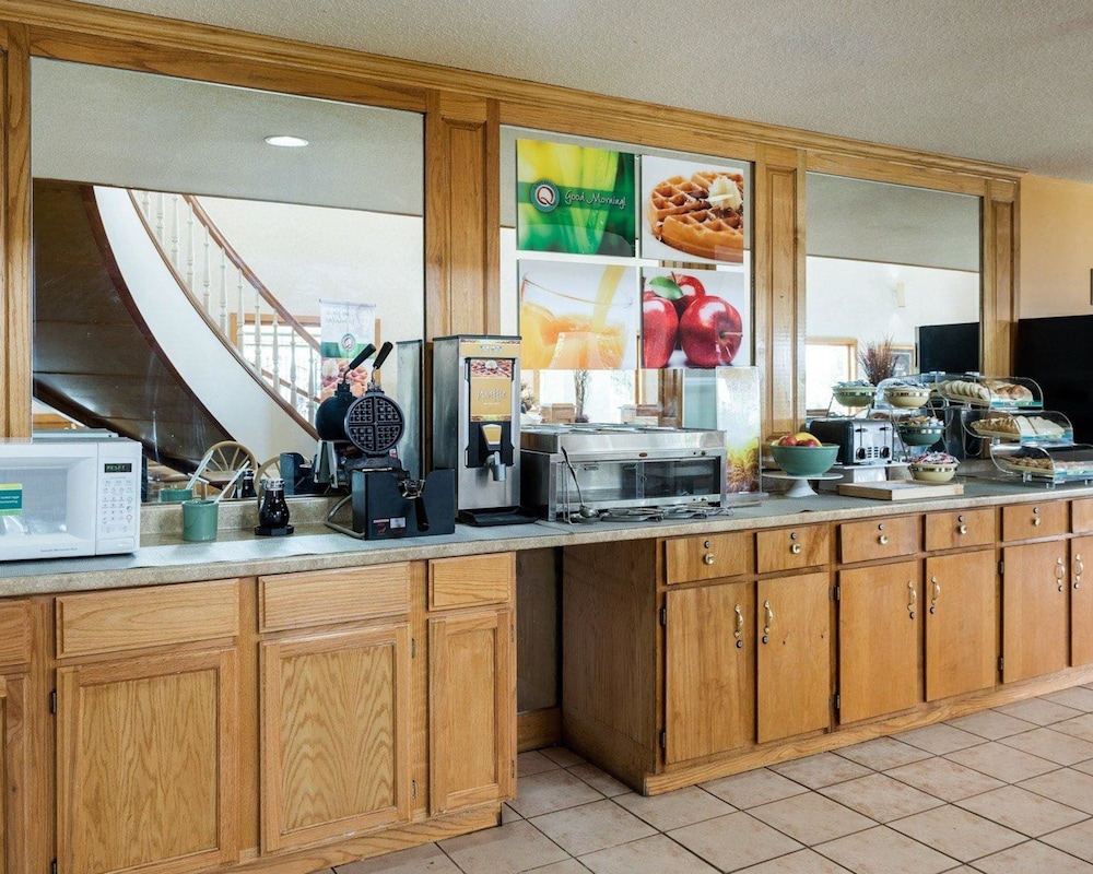 Quality Inn Robinsonville, MS 30/33