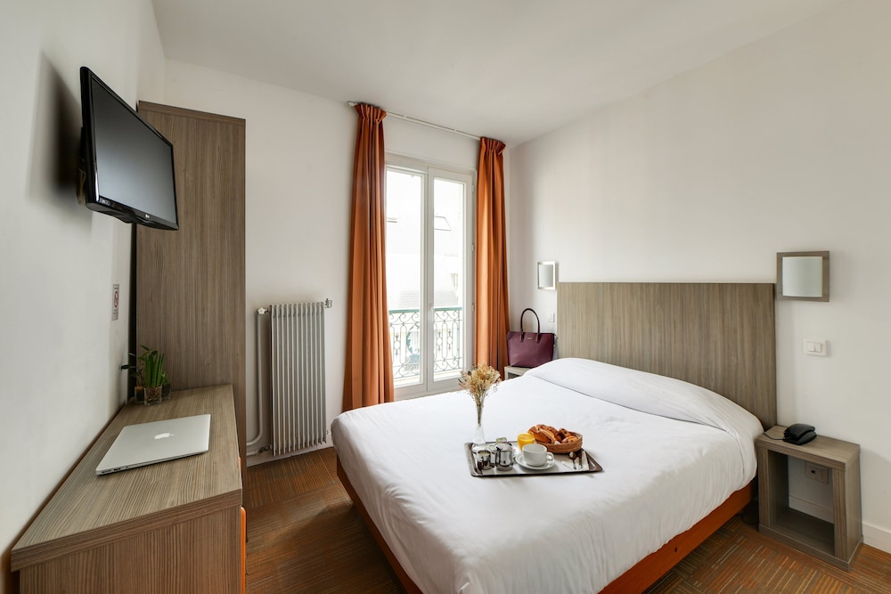 Louisa Hotel 32/50