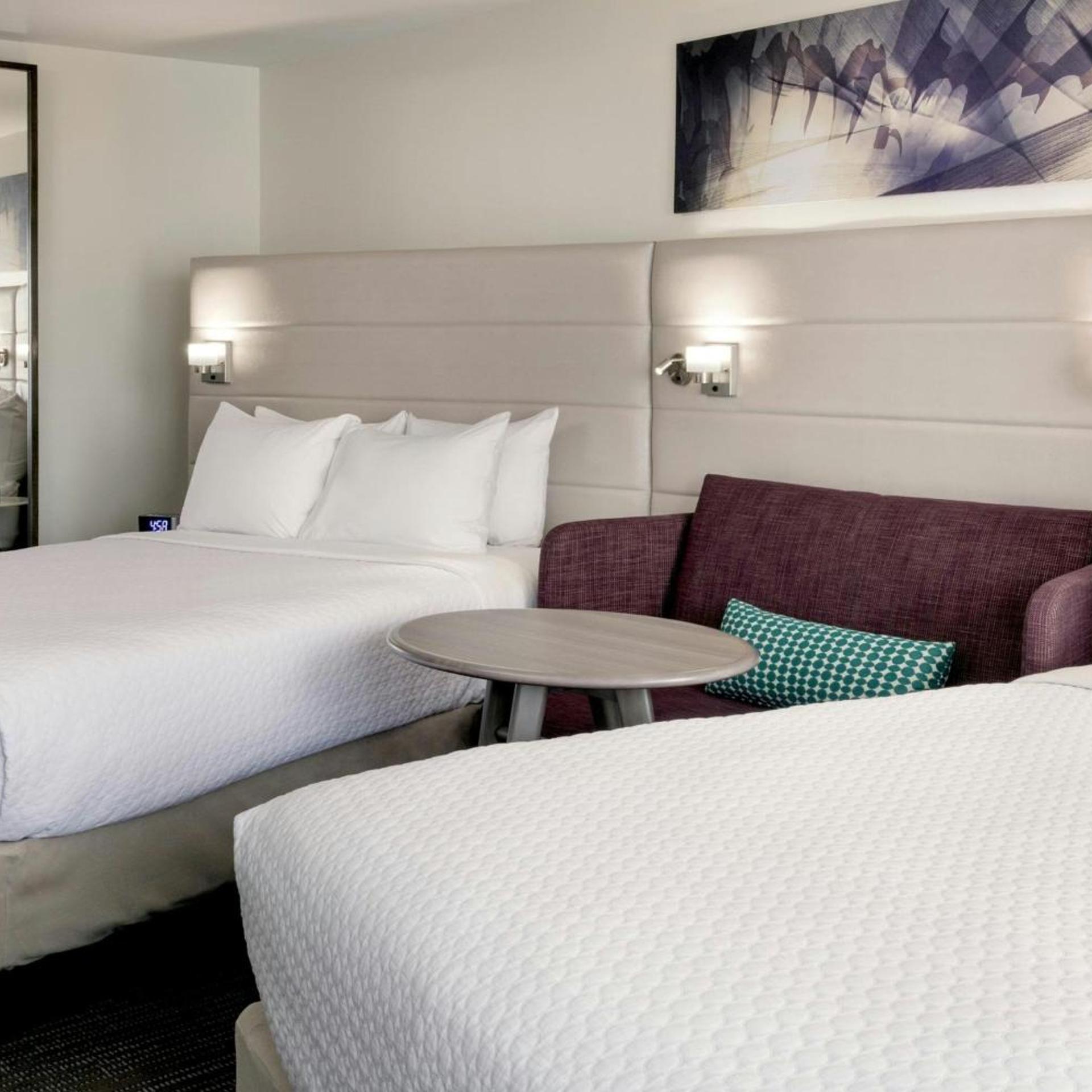 Worklife, 2 Queen Beds