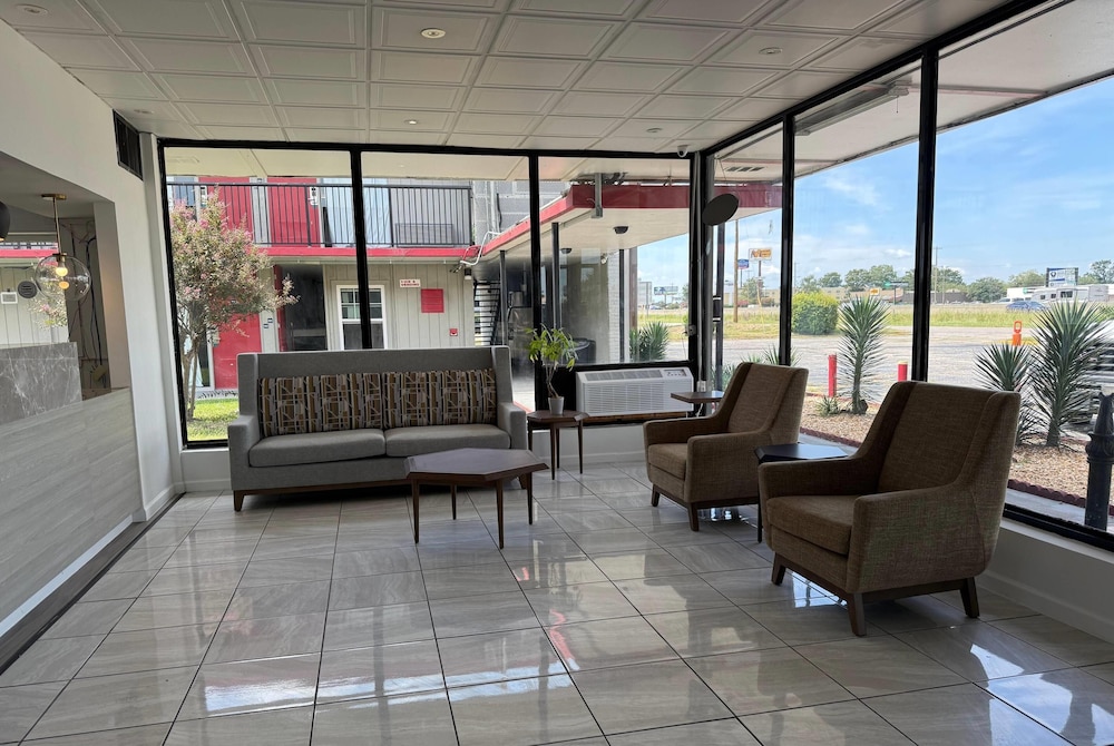 Ramada by Wyndham Lumberton NC North 51/60