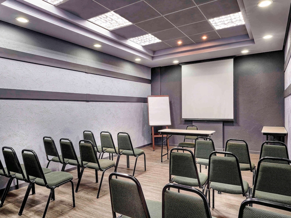 Ibis Taubate 50/55