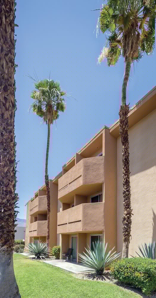Worldmark Palm Springs - Plaza Resort and Spa 9/41