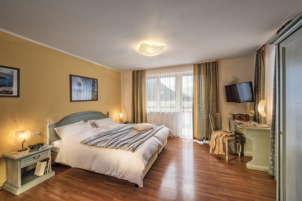 Hotel Bagni Di Salomone 14/72