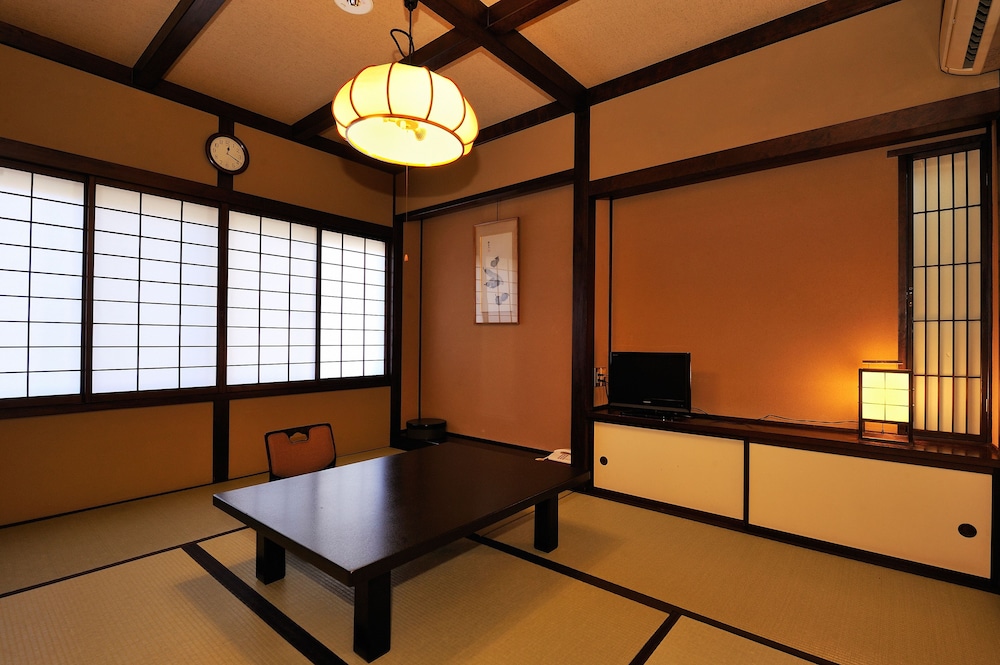 Izumiya Zenbe 32/50