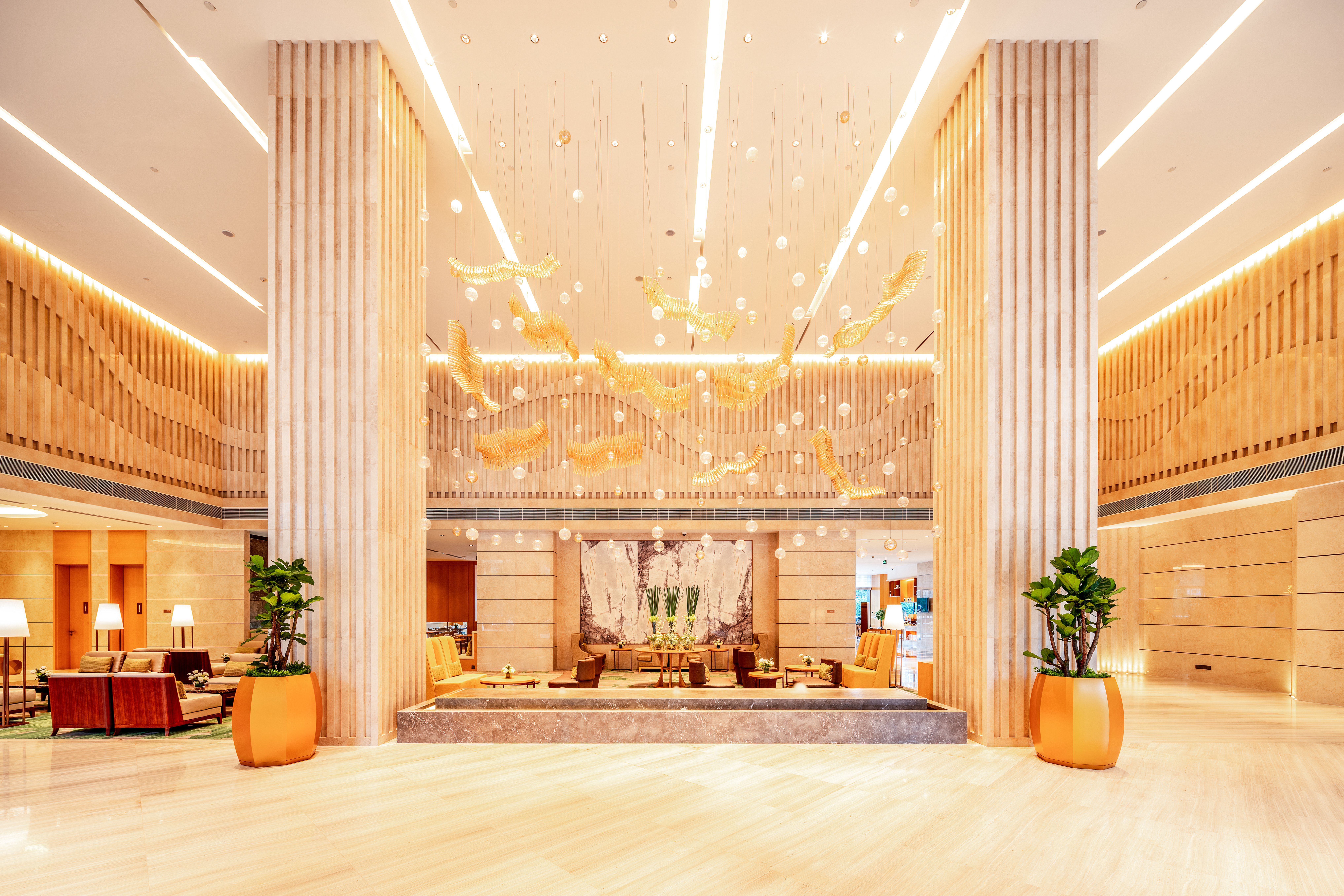 Holiday Inn Neijiang Riverside 9/81