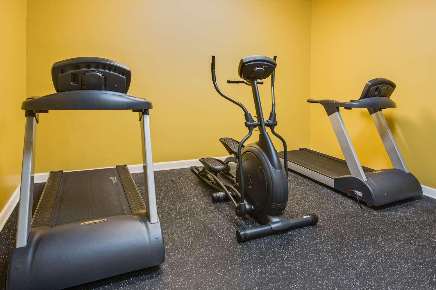 Country Inn and Suites By Radisson Gurnee 20/31