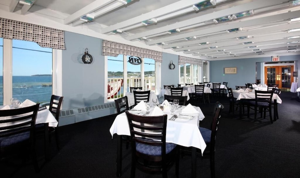 Ocean View Hotel 33/50