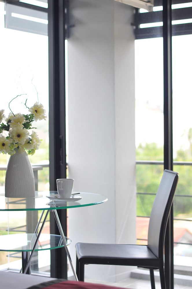 Le Vernissage Hotel 15/31