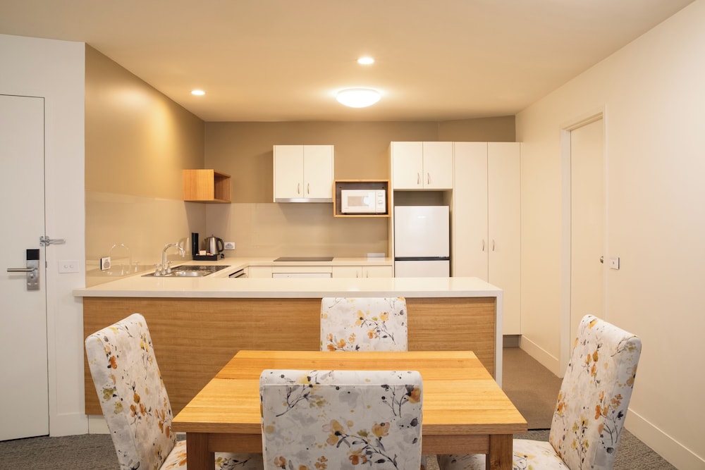 The Old Woolstore Apartment Hotel 6/63