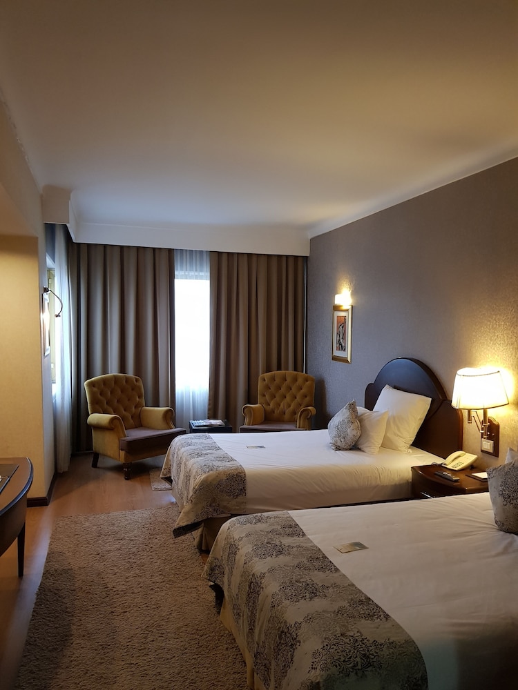 Barcelo Ankara Altinel 15/48