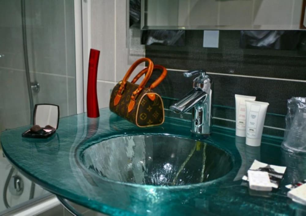 Hotel Convention Montparnasse 22/30