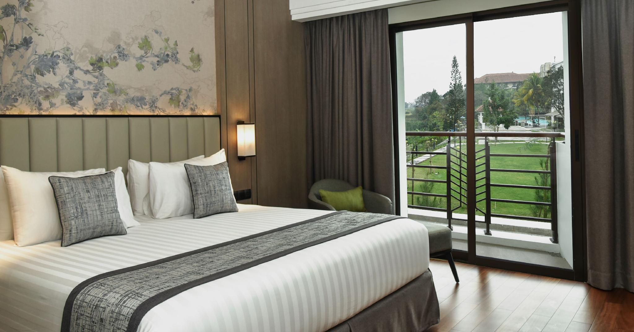 Pine, Suite, King Bed