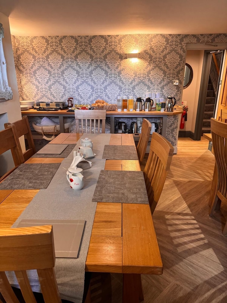 Regency Guest House 29/50
