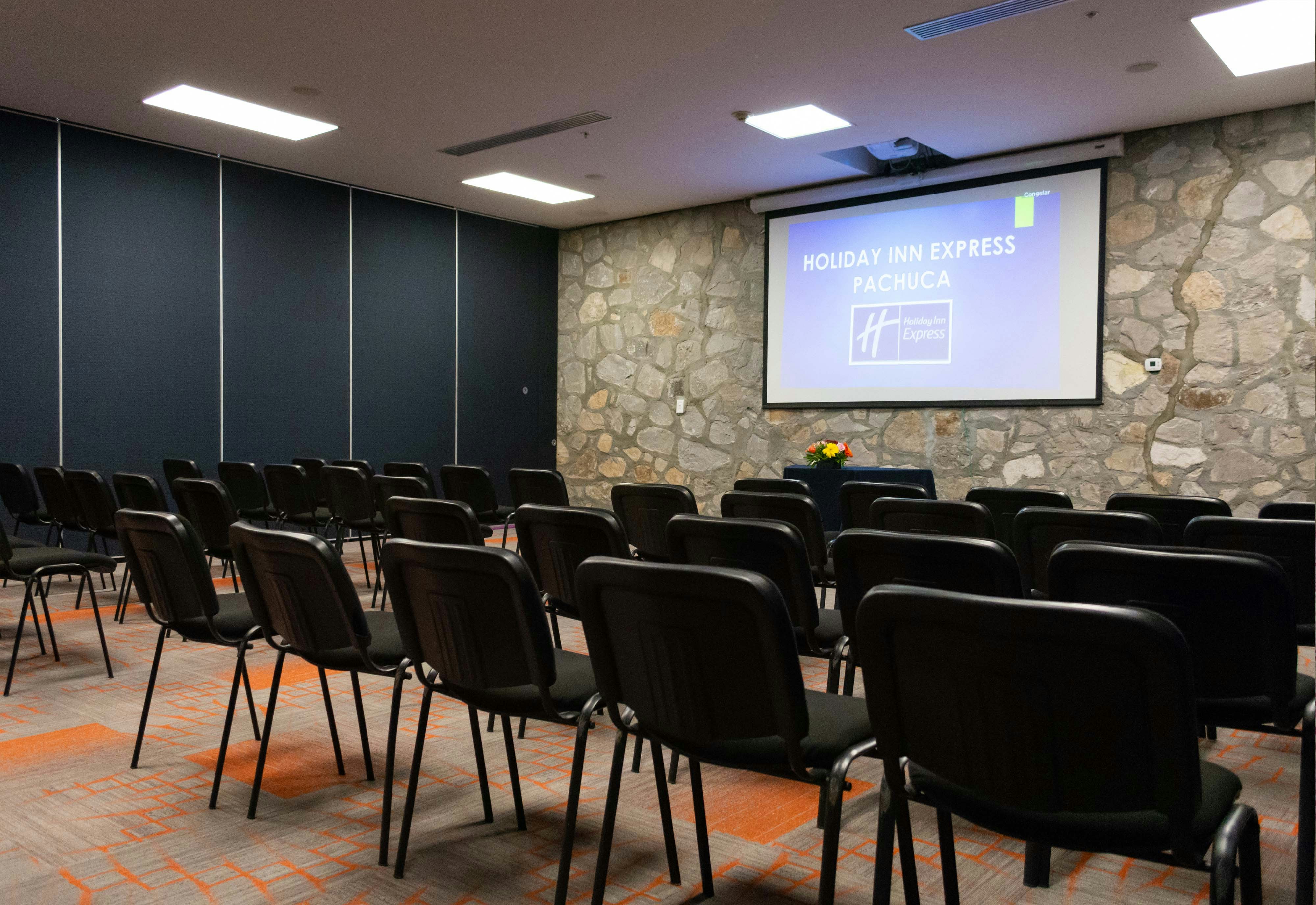 Holiday Inn Express Pachuca 50/57