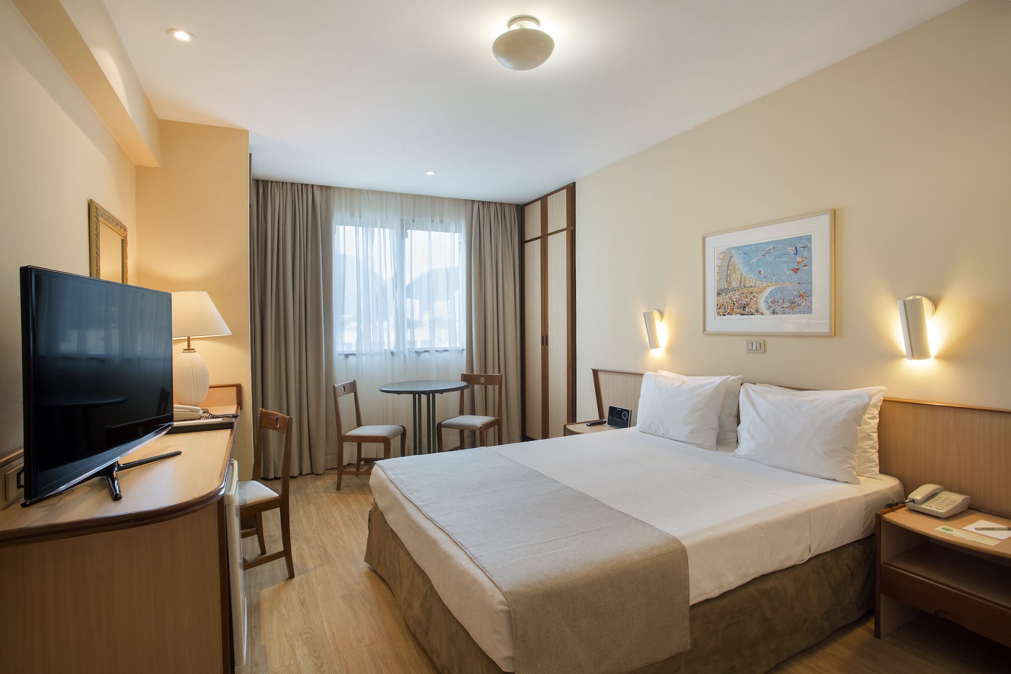LUXURY, DOUBLE BED