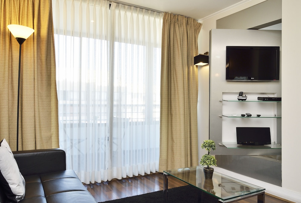 Norus Apartments Las Condes 33/41