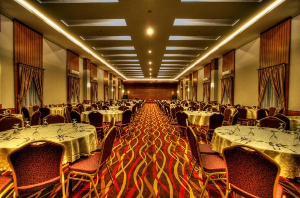 Hotel Dafam Pekalongan 51/66