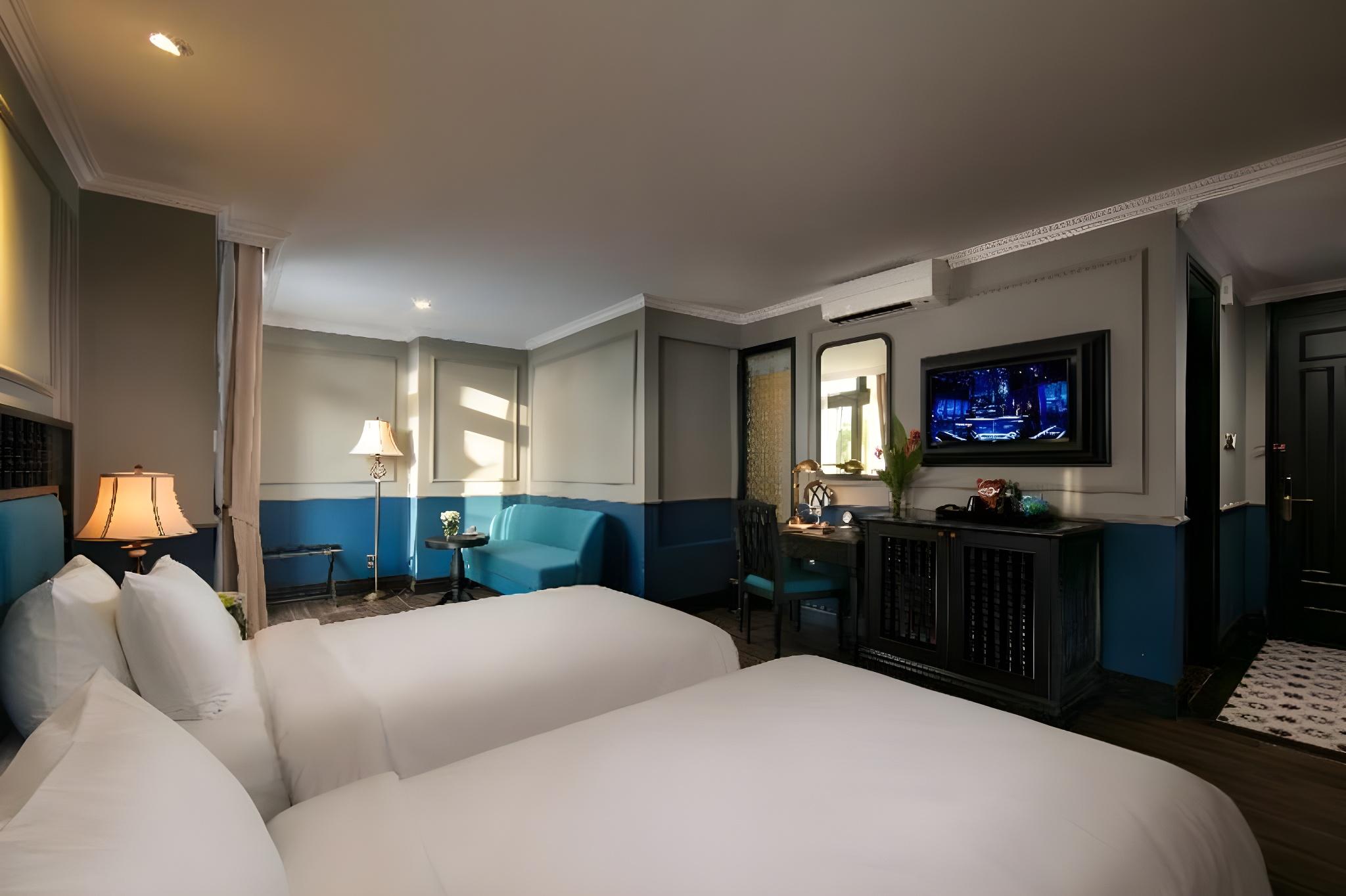 Deluxe, Twin Beds, Balcony