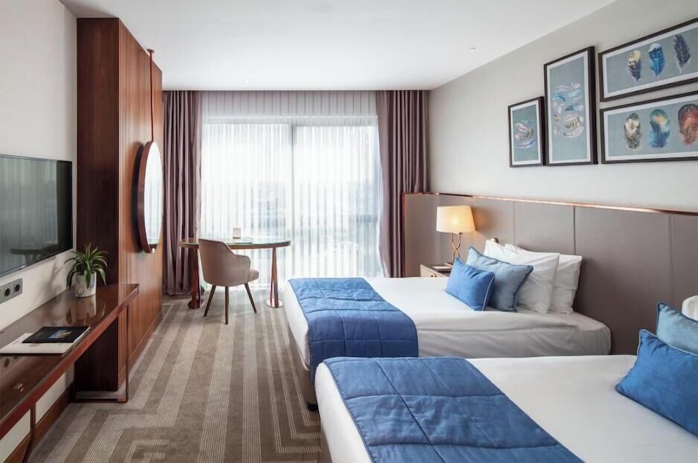 SUPERIOR, DOUBLE BED