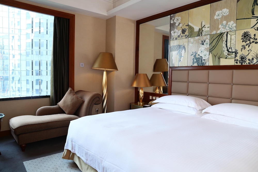 غرفة قياسية بسرير كينج بإطلالة على المدينة، Kempinski Hotel Shenzhen 4/10
