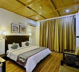 Valley, Deluxe, Double or Twin Bed