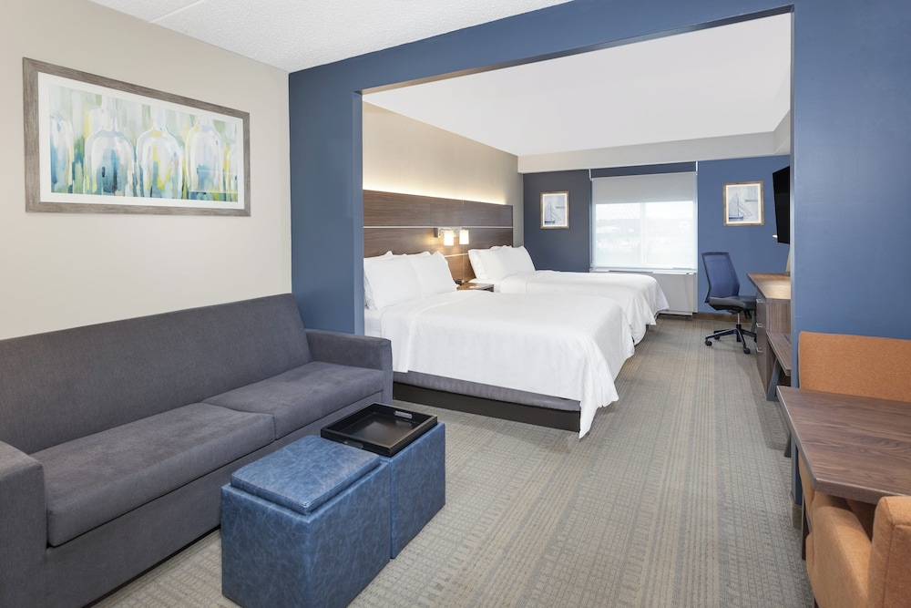 Holiday Inn Expresss And Suites Long Island East End 22/49
