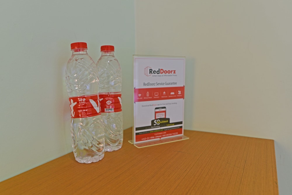 Reddoorz Plus @ Mahendradatta Denpasar 30/42
