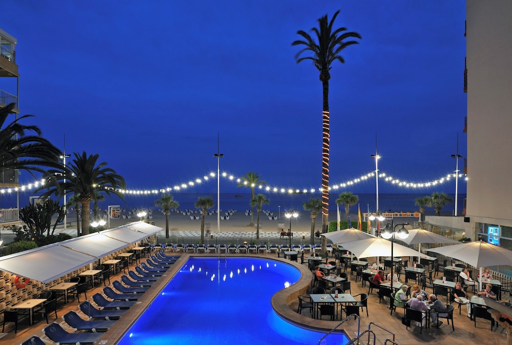 Innside Costablanca Adults Only 8/67