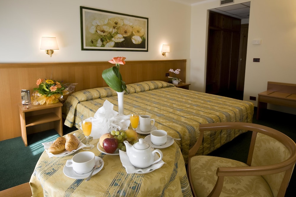 HOTEL GALANT 38/40