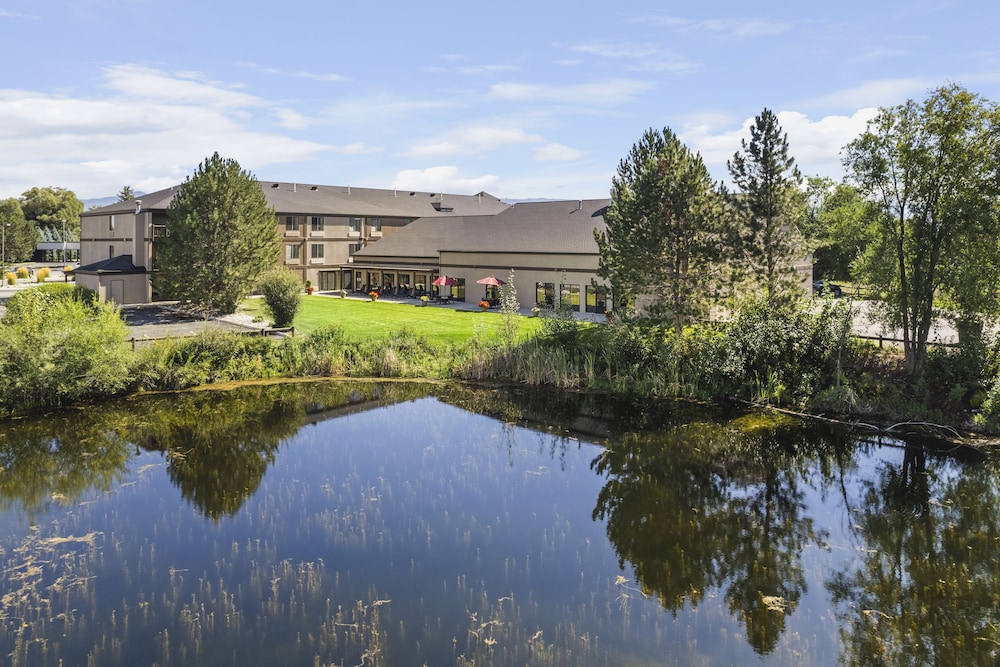 Bitterroot River Inn & Conference Center 51/56