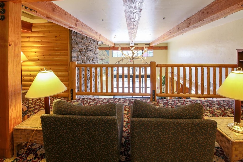 Murphys Suites 44/66