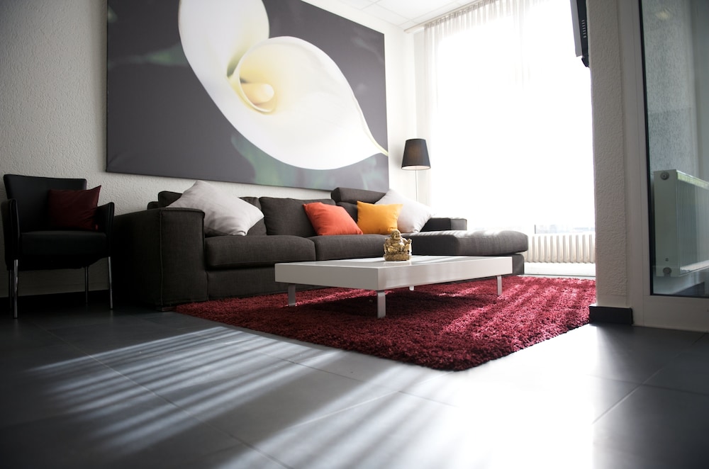 Good Morning Berlin City West 34/42