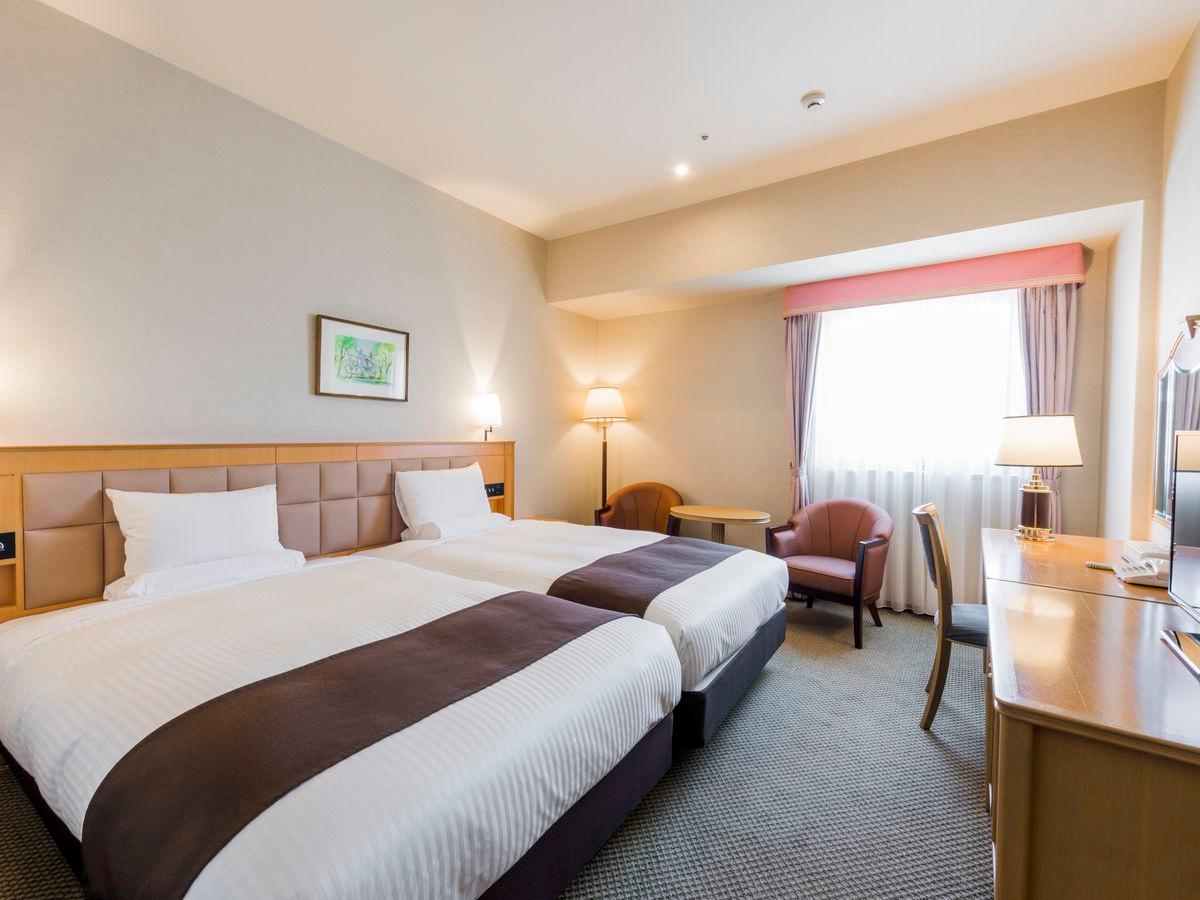 Semi Room, Hollywood, Superior, Twin Beds, 2 Semi Double Beds