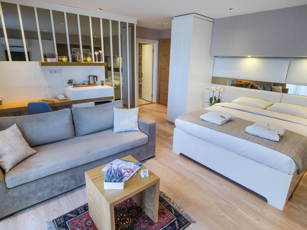 HOTEL BOSFORA 37/50