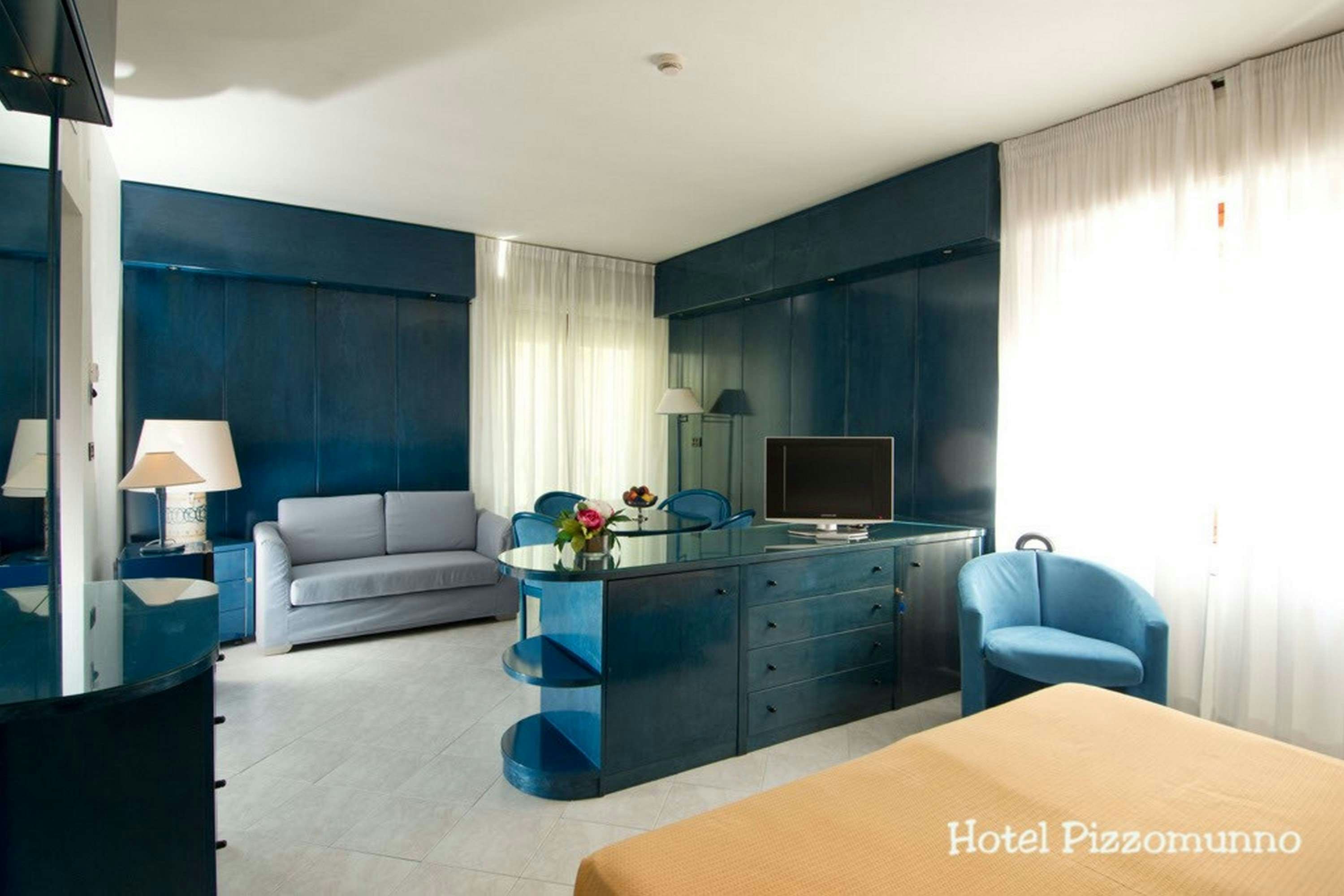 PIZZOMUNNO VIESTE PALACE HOTEL 55/77
