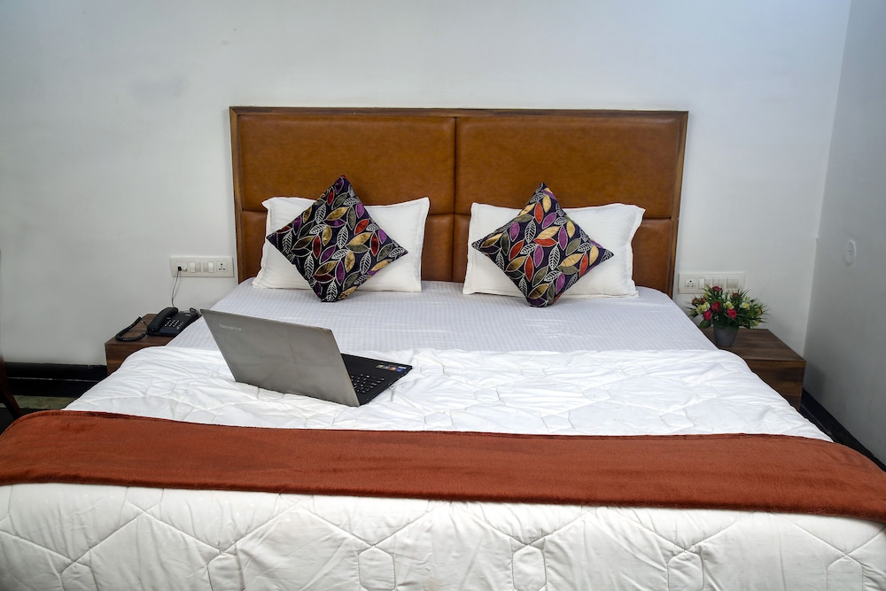 Amaravathi Hotel 12/17
