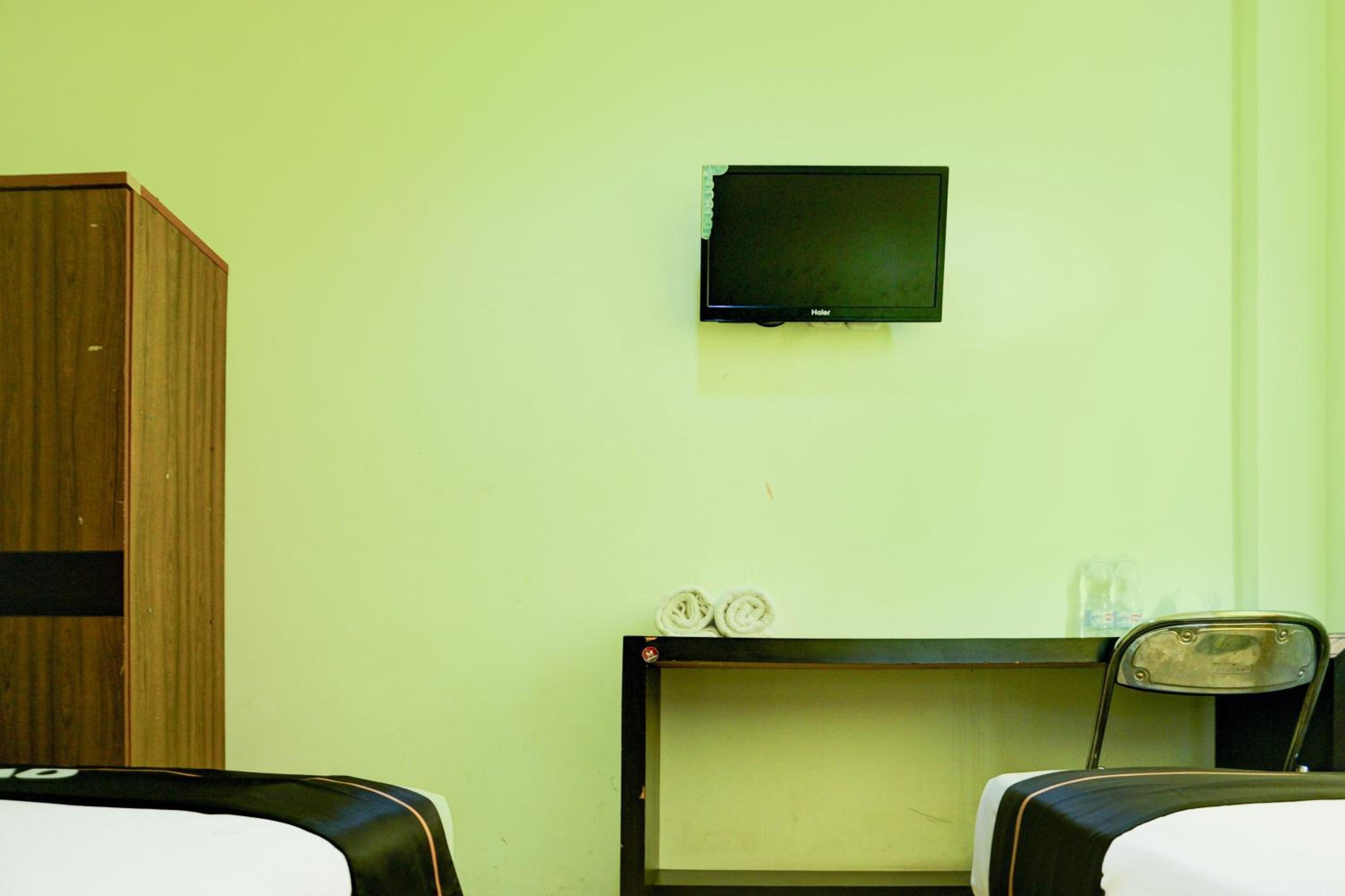 OYO 2255 Hotel Aifih 34/39