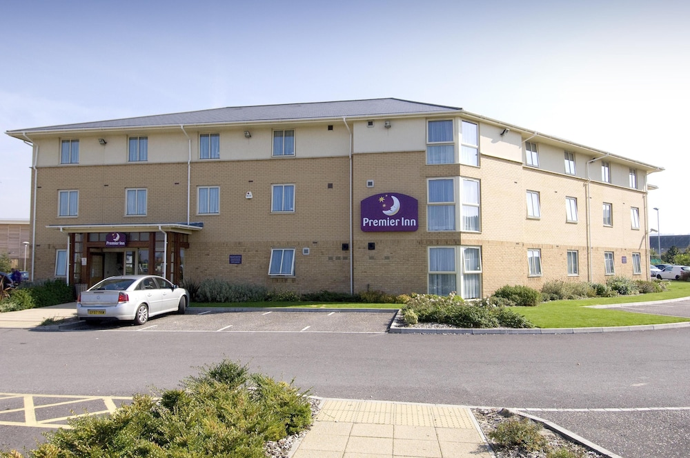 Premier Inn Gloucester Business Park 32/35
