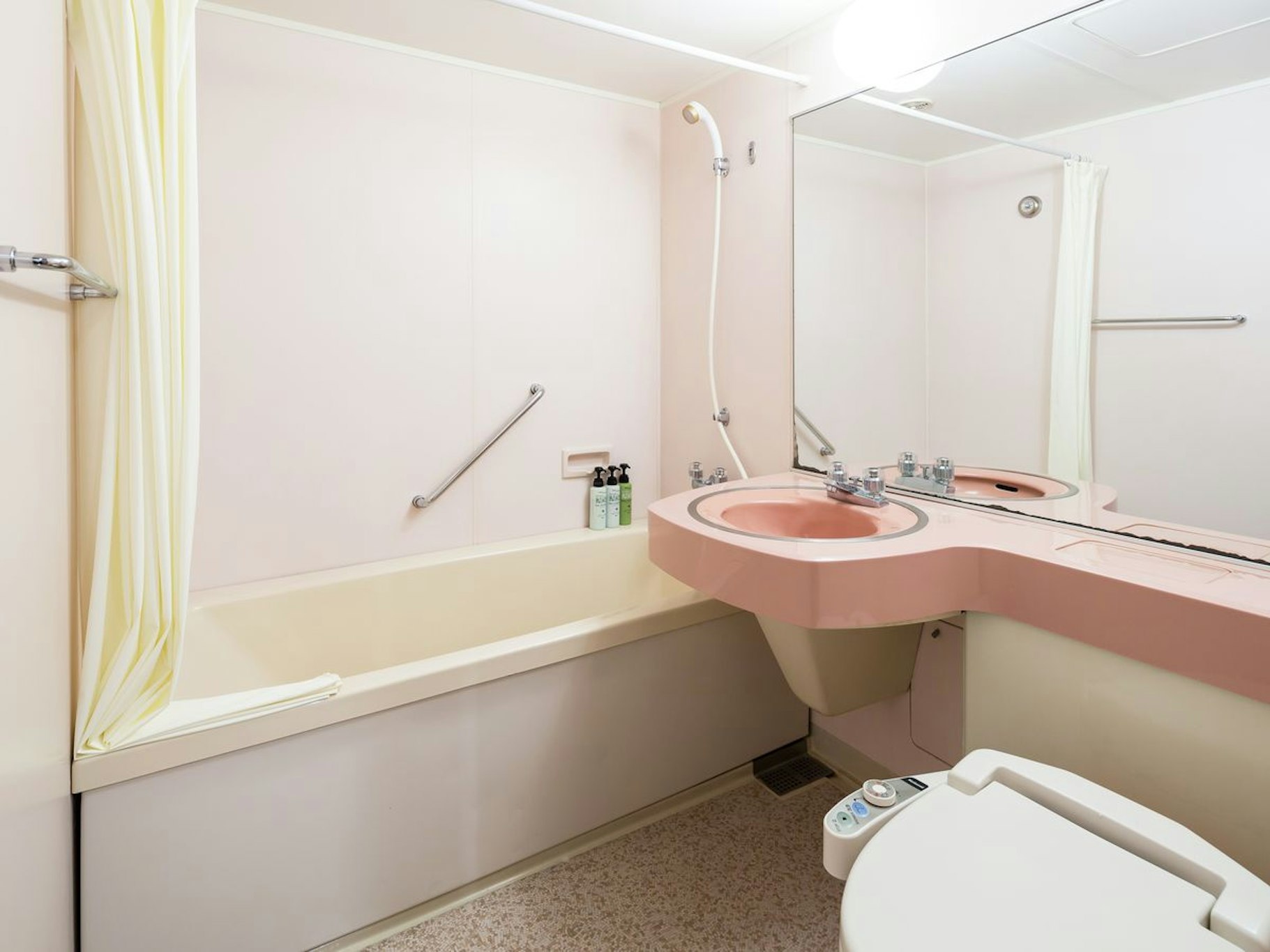 Art Hotel Asahikawa 42/43