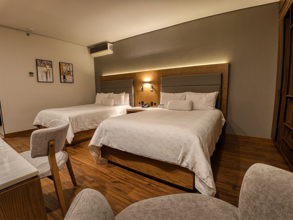 Superior, 2 Double Beds