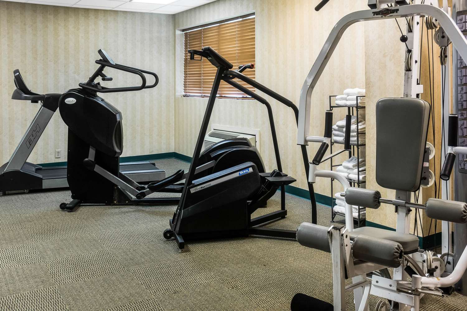 Sleep Inn Lake Wright Norfolk Airport 25/55