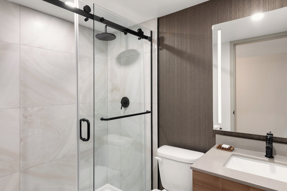 Temple Gardens Hotel Spa 56/57