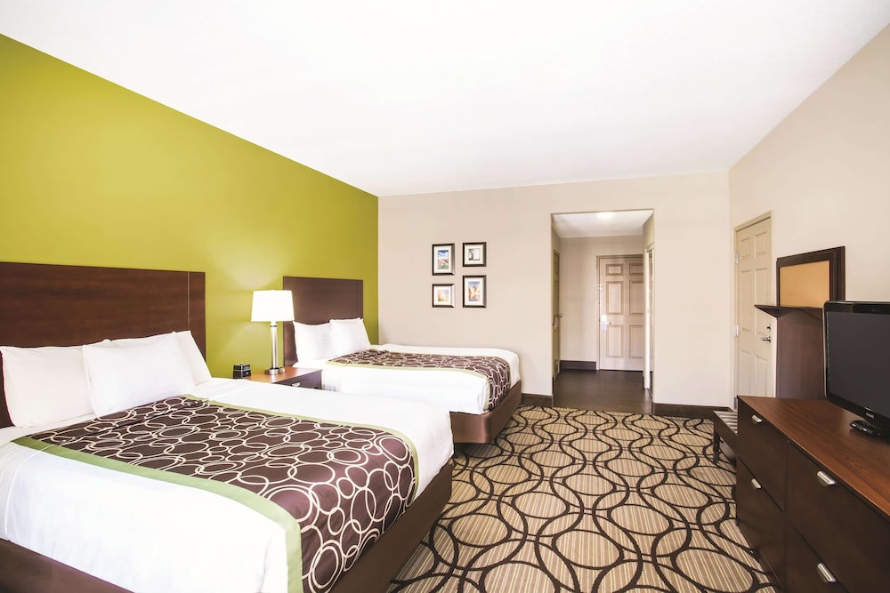 Room, 2 Queen Beds