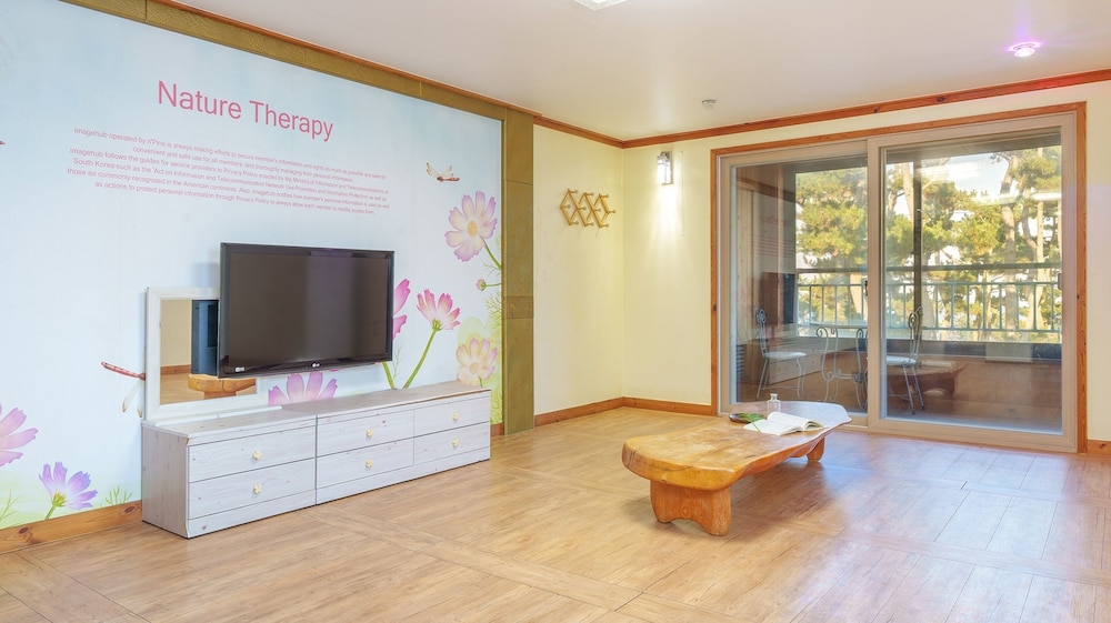 Gyeongju Gampo Beach Castle Pension 32/50